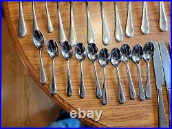 Oneida ICARUS Glossy Stainless Flatware 75 Pc