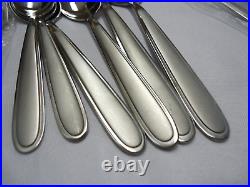 Oneida Jordan Peninsula Laura Stainless Flatware 53-pieces