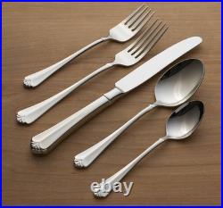 Oneida Juilliard 20 Piece Stainless Steel Flatware Set for 4 Elegant Design