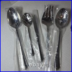 Oneida Juilliard 53 Piece Flatware Set Service for of 8 Stainless Steel 18/10