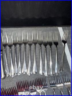 Oneida Julliard Cube Heirloom Stainless Flatware Lot of 64 pieces