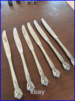 Oneida KATRINA Stainless Bouquet of Flowers Flatware 6 Place Setting 65 Pc