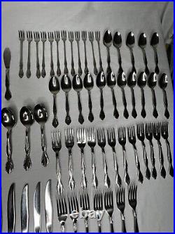 Oneida Lakewood / Tuxedo Glossy Stainless Flatware Set of 145 pcs