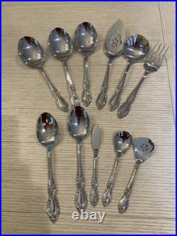 Oneida Louisiana Stainless Steel Flatware 93 Pieces Service for 12 Pristine Oneida Louisiana Stainless Steel Flatware 93 Pieces Service for 12 Pristine