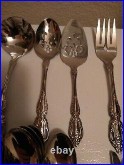 Oneida MONTE CARLO Deluxe Stainless USA Flatware 57 pc including 5 Serving pcs