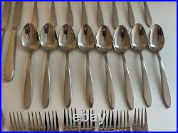 Oneida MOONCREST Stainless Lot of 40 Pcs Glossy Flatware Spoon Fork Knife