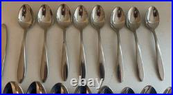 Oneida MOONCREST Stainless Lot of 40 Pcs Glossy Flatware Spoon Fork Knife
