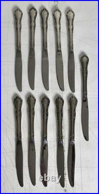 Oneida Mansion Hall Distinction Deluxe Stainless Flatware 67 Pc Set Wood Chest