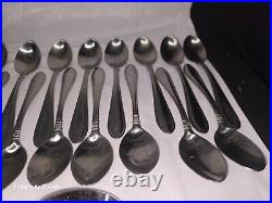 Oneida Memphis lot of 71 Stainless Steel Flatware Flower Serving For 10 Vintage