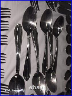 Oneida Memphis lot of 71 Stainless Steel Flatware Flower Serving For 10 Vintage