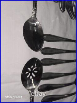 Oneida Memphis lot of 71 Stainless Steel Flatware Flower Serving For 10 Vintage