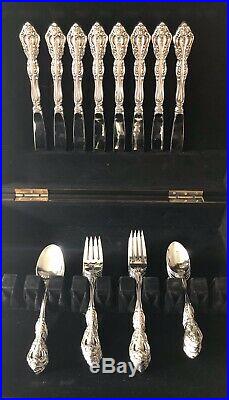 Oneida Michaelangelo Stainless Flatware 8-5pps, Missing One Tablespoon