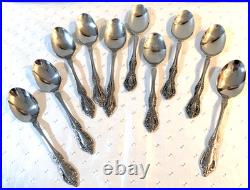 Oneida- Michelangelo 23 Piece Silverware- Stainless Flatware