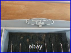 Oneida Michelangelo 52 piece Set Service for of 8 Oneida Stainless Flatware VTG