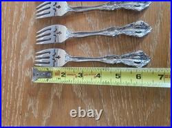 Oneida Michelangelo 52 piece Set Service for of 8 Oneida Stainless Flatware VTG