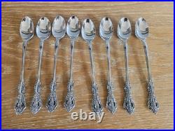 Oneida Michelangelo 52 piece Set Service for of 8 Oneida Stainless Flatware VTG