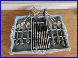 Oneida Michelangelo 52 piece Set Service for of 8 Oneida Stainless Flatware VTG