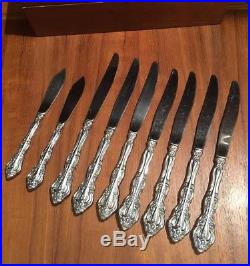 Oneida Michelangelo Cube Set of 40 Pieces Mixed Lot Set Stainless Flatware