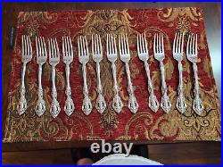Oneida Michelangelo Stainless Steel Set 9 Place Setting Plus Host Set And More