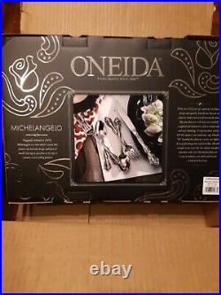 Oneida Michelangelo stainless flatware set of 8 + 5 piece host set, 45 pieces