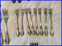 Oneida Northland BATON ROUGE Stainless Japan Flatware 70 PC Service 8 Complete