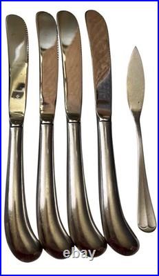 Oneida Northland Post Road Flatware Lot 31 Pc (READ)