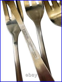 Oneida Northland Post Road Flatware Lot 31 Pc (READ)