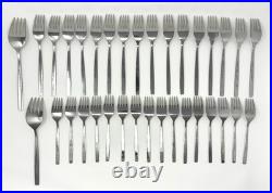 Oneida Oneidacraft LASTING ROSE Stainless Flatware Set 109pc Vintage set Oneida Oneidacraft LASTING ROSE Stainless Flatware Set 109pc Vintage set