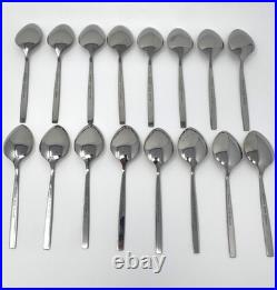 Oneida Oneidacraft LASTING ROSE Stainless Flatware Set 109pc Vintage set