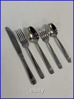 Oneida POMPEI 36 Pc Stainless Flatware Set 6+ Place Settings