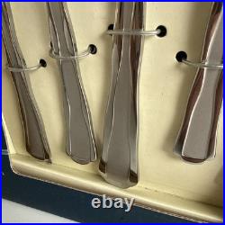 Oneida Panorama Glossy Stainless 45 Piece (8 Place Settings+ 5 Serving) Flatware