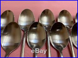 Oneida Patrick Henry Community stainless flatware 163 pieces Excellent