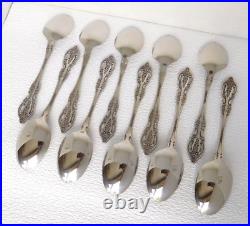 Oneida Pembrooke Renoir 8-Place Settings SSS Stainless withFlatware Case-55 pc SET