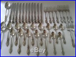 Oneida Plantation Stainless 38 Pieces (H2)