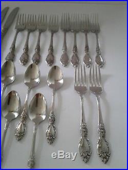 Oneida Plantation Stainless 38 Pieces (H2)