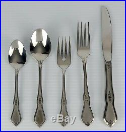 Oneida Profile Morning Blossom 23 Piece Stainless Flatware Set with Chest Unused