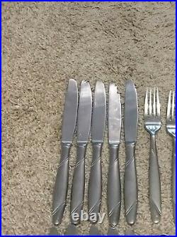 Oneida Risotto Flatware Set Of 29 Pieces Frosted 18/10 Stainless