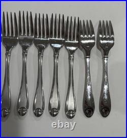 Oneida SATIN GARNET 55 Pieces Flatware Set 18/10 Stainless Steel Nice Condition