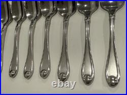 Oneida SATIN GARNET 55 Pieces Flatware Set 18/10 Stainless Steel Nice Condition