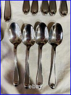 Oneida SATIN GARNET Stainless 18/10 Frost & Glossy Flatware Service for 4 Set 26