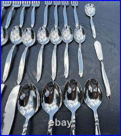 Oneida SHORELINE Stainless Flatware 26 Pcs 4 Place Settings + 6 Never Used