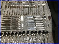 Oneida SSS Flatware 90 PC Set Fork Spoon Dinner Salad Ice Tea Fork