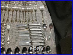 Oneida SSS Flatware 90 PC Set Fork Spoon Dinner Salad Ice Tea Fork