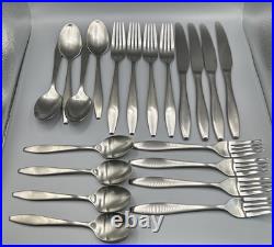 Oneida STAFFORD SATIN 18/10 Stainless 20 Pc Flatware Service For 4 See