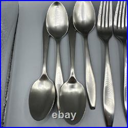 Oneida STAFFORD SATIN 18/10 Stainless 20 Pc Flatware Service For 4 See