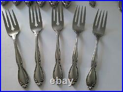 Oneida STRATHMORE 20 mixed pieces (Forks, Knives, Spoons) Stainless (H2)