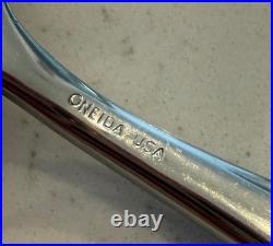 Oneida Satin Aquarius Stainless Flatware Lot Of 45 Teaspoon Soup Knives Forks