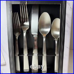 Oneida Satin Lewin 65 Piece Fine Flatware Set, Service For 12