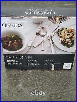 Oneida Satin Lewin 65 Piece Stainless Flatware Set, Service for 12 NEW F149065A