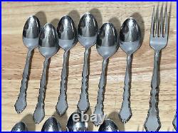Oneida Satinique Stainless Flatware Community Lot Of 29 Variety
